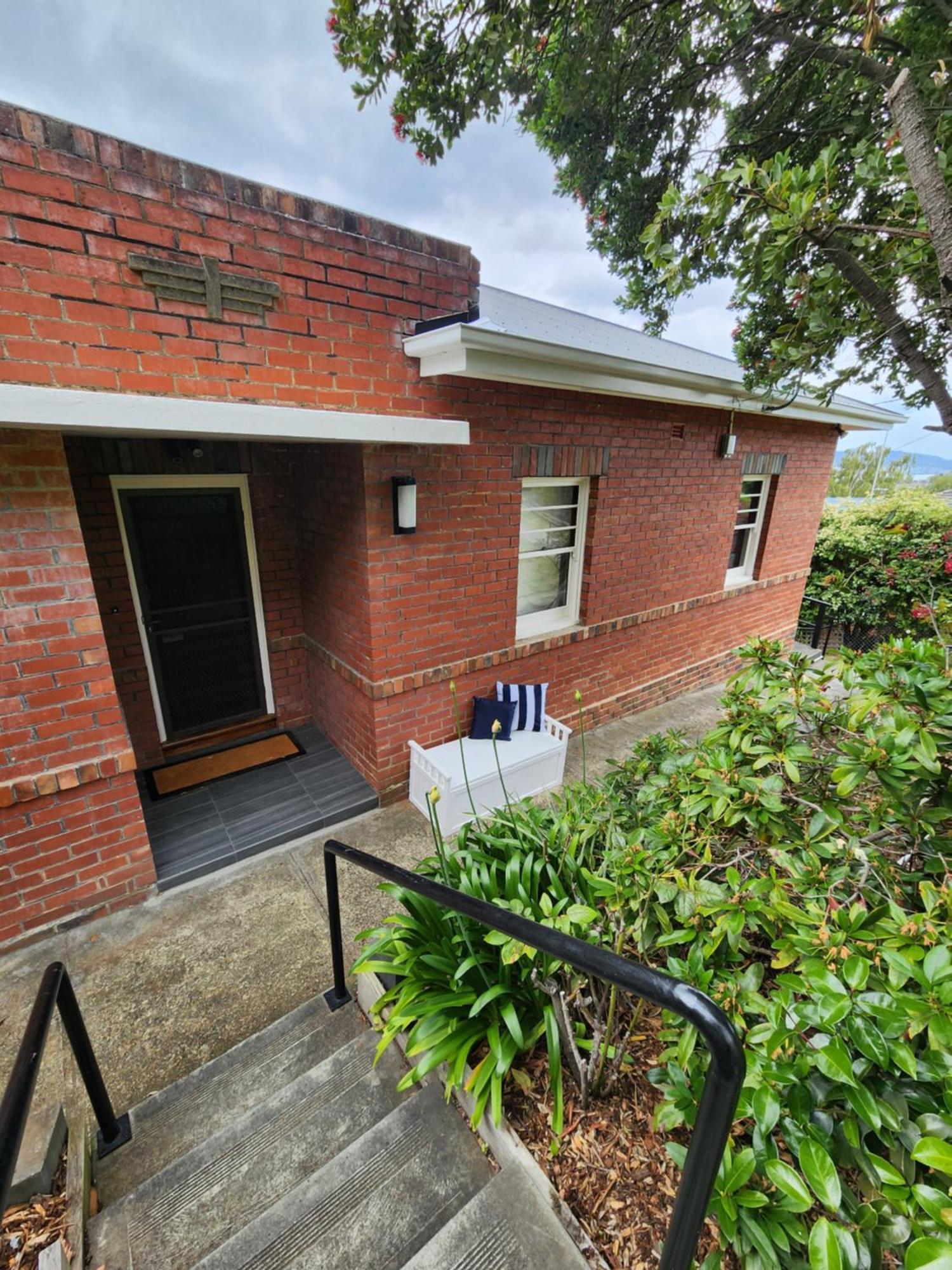 Bowen Toft House- South Hobart, From Villa *